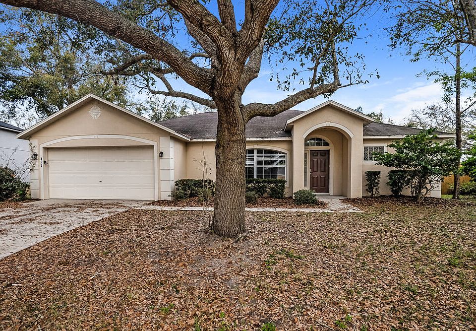 1st image of 433 Valley Edge Dr