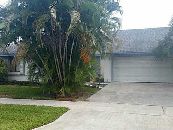 2nd image of 8824 Paradise Dr
