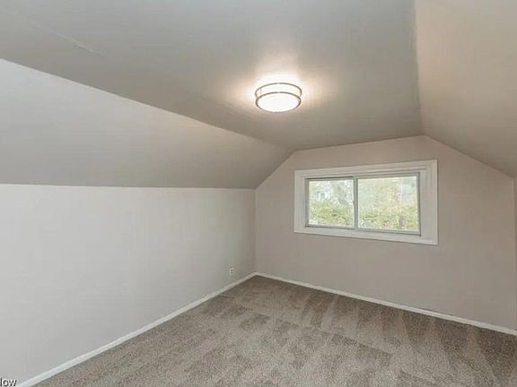 4th image of 3318 W 94th St #167E29497