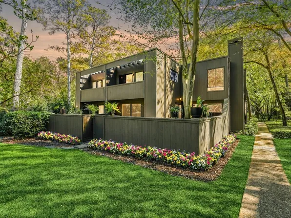 271 Litchfield Ln, Houston, TX 77024