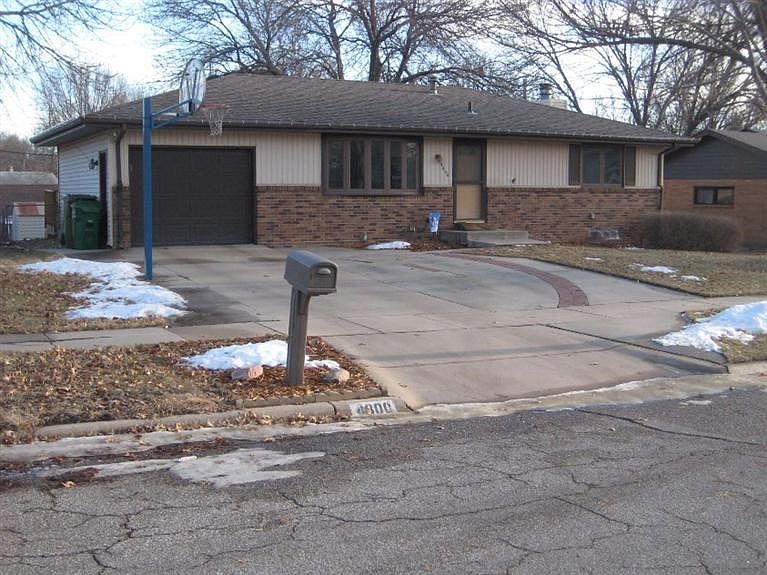 1st image of 4800 S Haven Dr