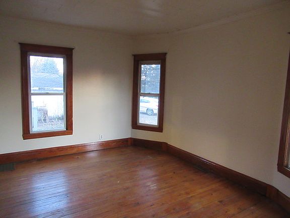 5th image of 705 N Euclid Ave