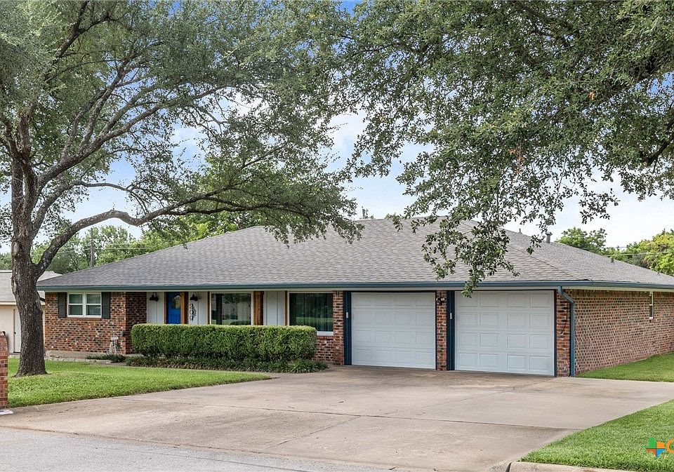1st image of 209 Mitchell Dr