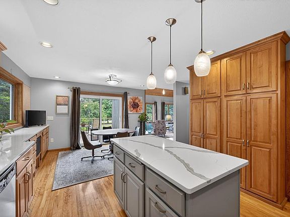 5th image of 1393 White Birch Ct NW