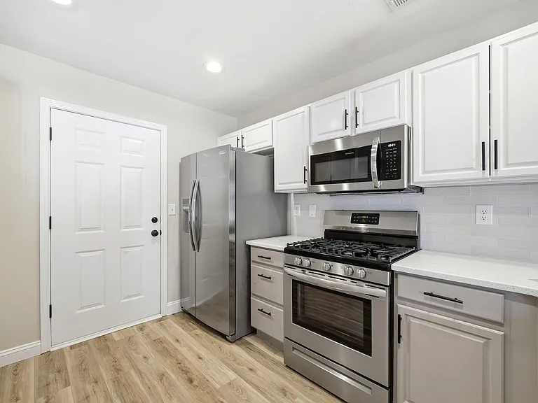 11112 Saintsbury Pl — Photo 12