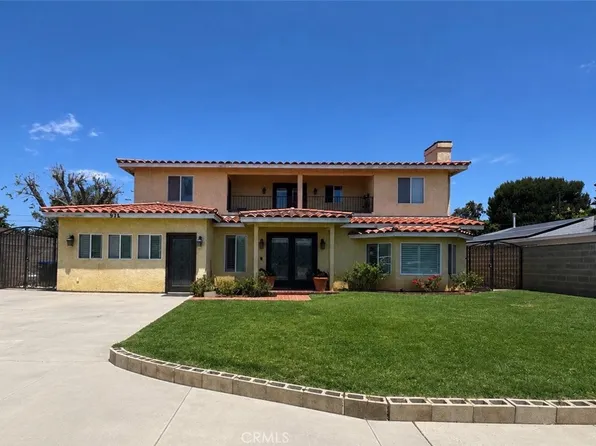 974 W 19th St, Costa Mesa, CA 92627