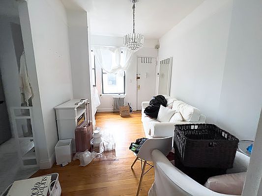 4th image of 128 Thompson St APT 24