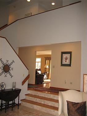 4th image of 13 Wildwood Ct