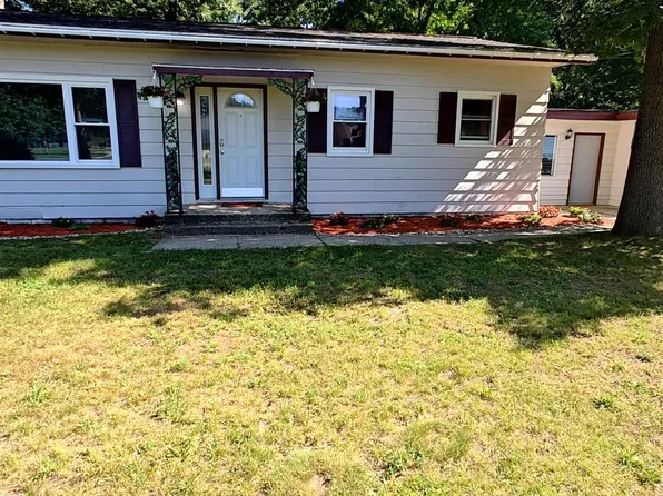 5271 124th Ave, Fennville, MI 49408