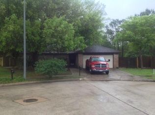 314 Creek Bend Dr, League City, TX 77573