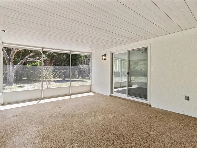 1255 S Estate Point — Photo 32