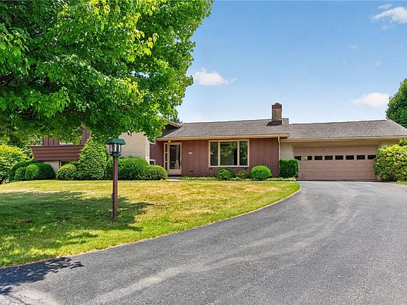 3rd image of 3548 Ironstone Ct