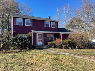 16 Michelle Ln, Randolph, MA 02368
