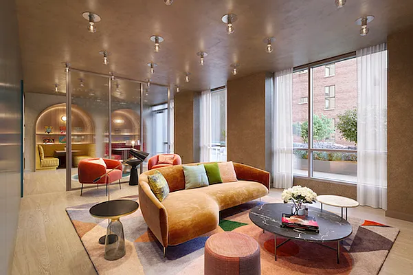 Rented by R New York | media 22