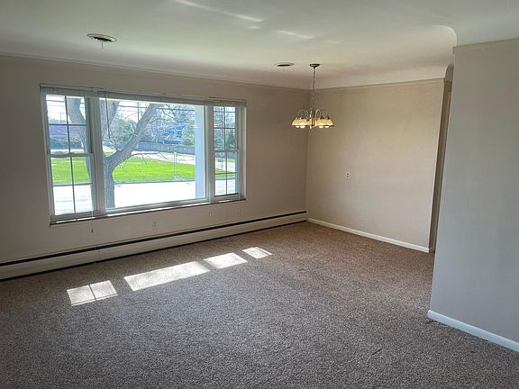 2nd image of 28421 Jefferson Ave APT 5