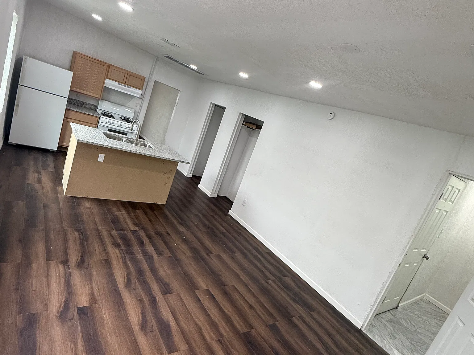 1 bed, 550 sqft, $785 — Photo 3