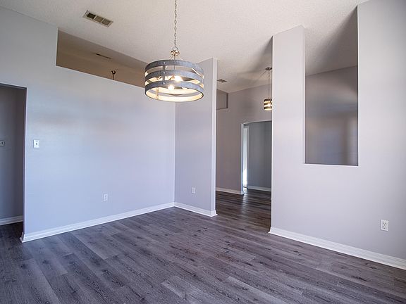 5th image of 11448 Magnolia Estates Ln