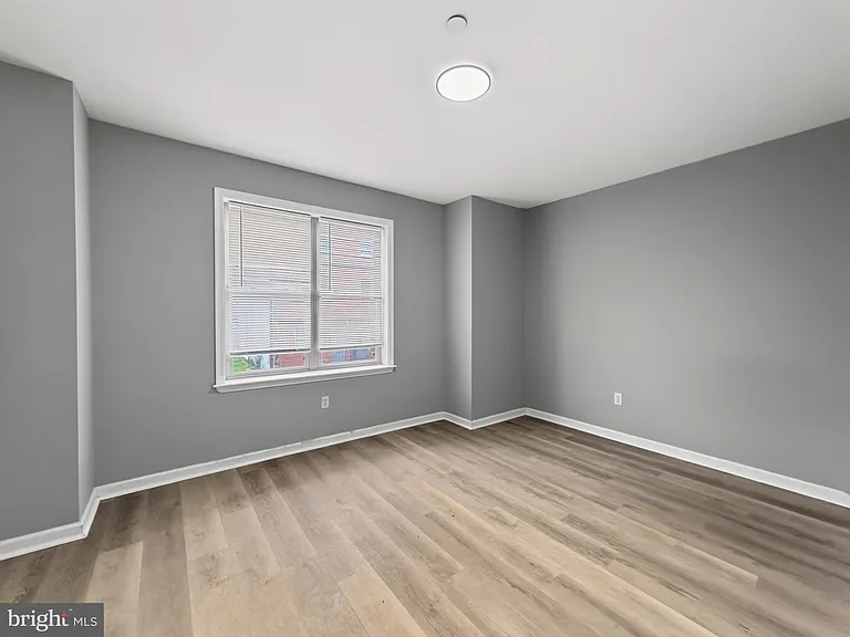 1811 Cecil B Moore Ave #C — Photo 11
