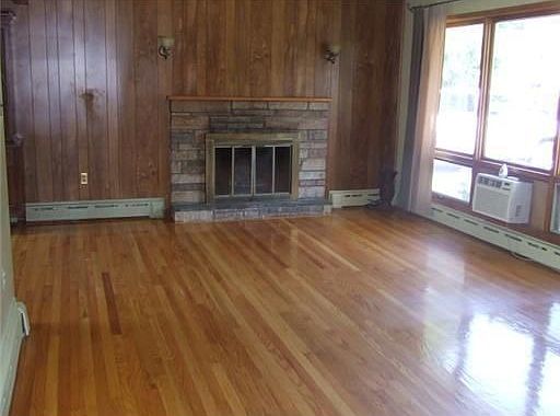 3rd image of 40 Buena Vista Ave