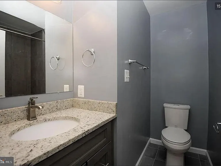 6251 Clara Edward Ter — Photo 15