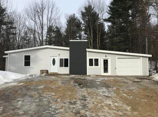 463 Litchfield Rd, Farmingdale, ME 04344