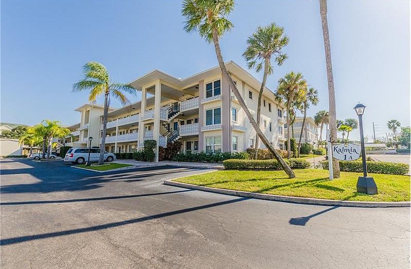1st image of 1235 S Highland Ave #1308