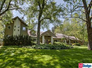 9721 Spring St, Omaha, NE 68124