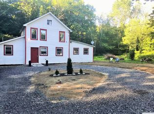207 N Lake Rd, Haines Falls, NY 12436