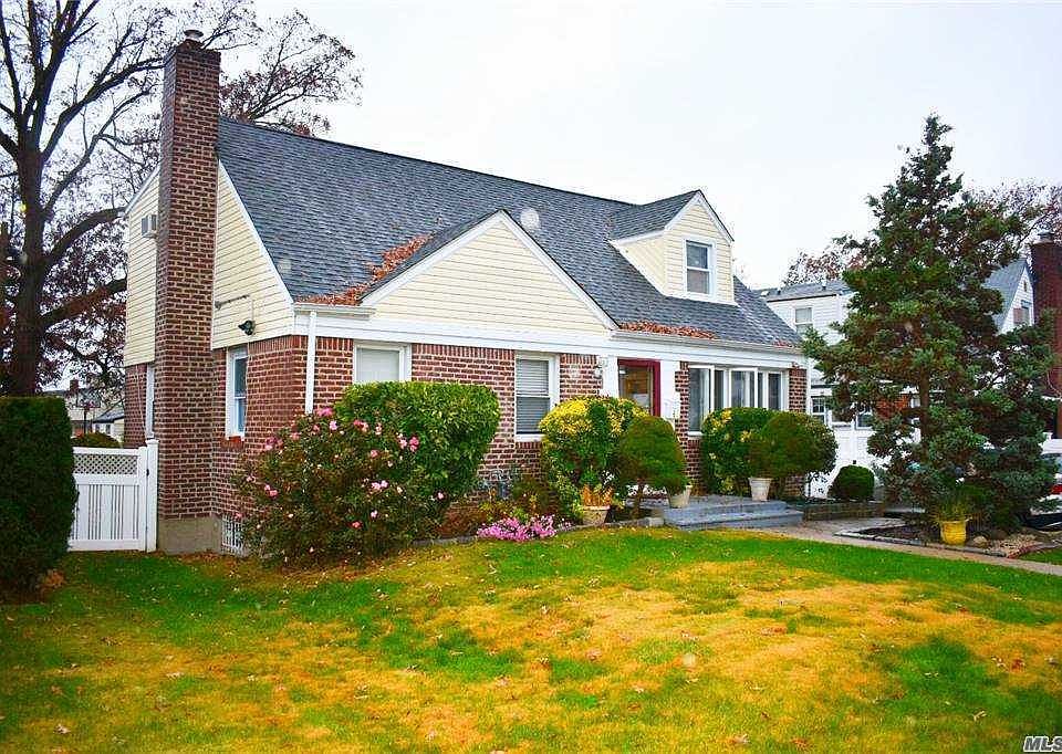1st image of 63 Birchwood Dr S