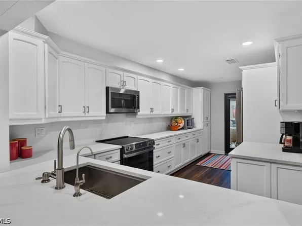 4830 Springline Dr, Fort Myers, FL 33919