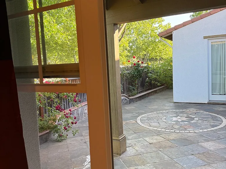 3001 Sweetviolet Dr — Photo 12
