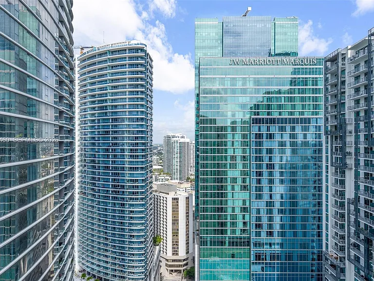 300 S Biscayne Blvd #T-3702 — Photo 23