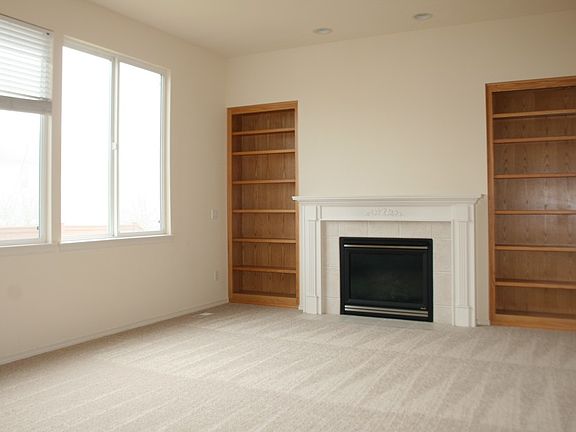 5th image of 10307 181st Ave E
