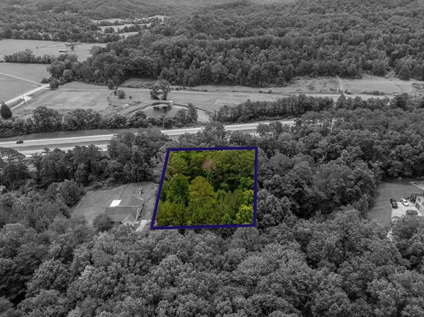 5 Evergreen Rd, Stanton, KY 40380
