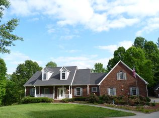 184 Rolling Greens Dr, Reidsville, NC 27320