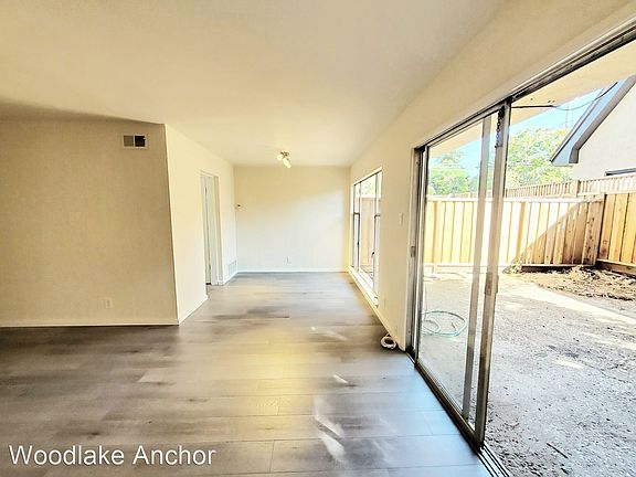 3rd image of 249 E Bellevue Ave APT 2