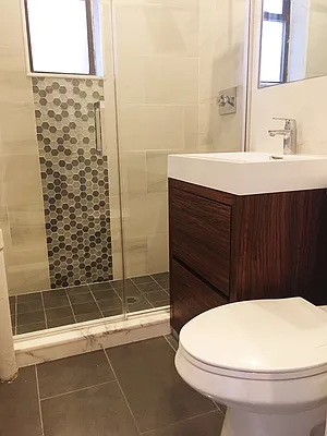 Rented by NY Space Finders Inc. | media 39