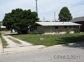 2nd image of 416 Rainbow Dr