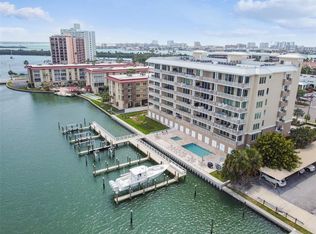 125 Island Way #703, Clearwater, FL 33767