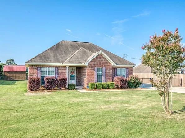 38 Flatwood Rd, Wetumpka, AL 36092