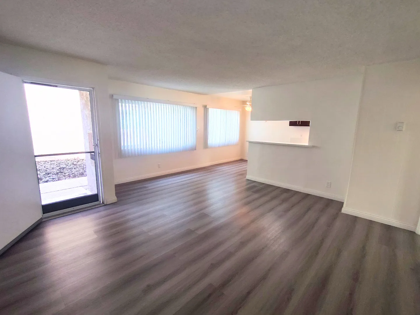 4281 Green Ave — Photo 1