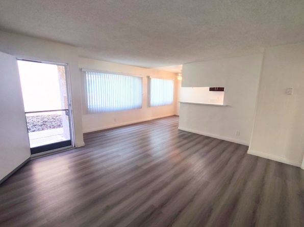 4281 Green Ave APT 2