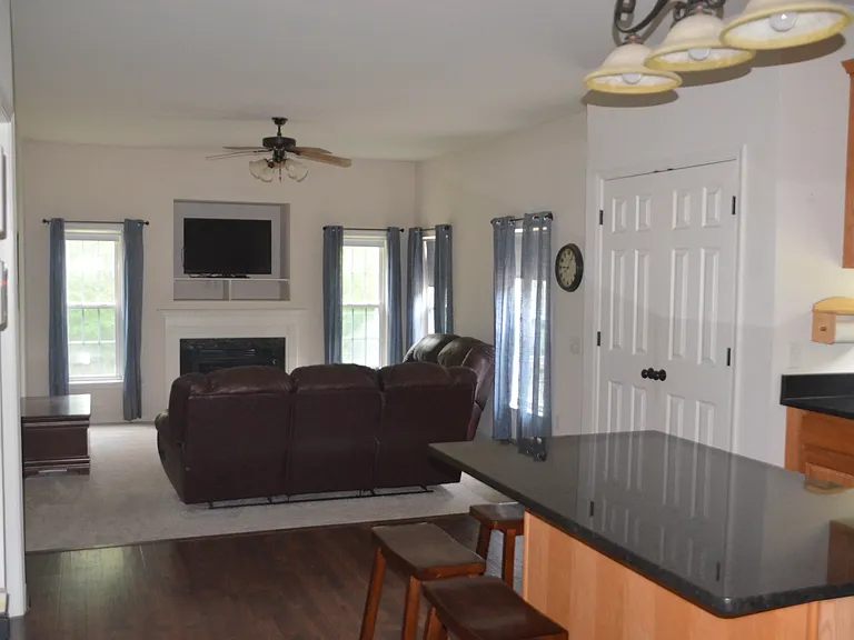 25 Tracey Ln — Photo 14
