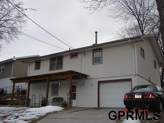 3rd image of 1116 Scott St
