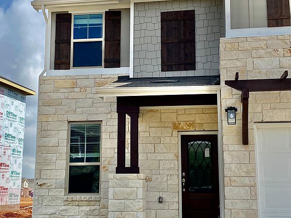 2nd image of 604 Red Knot Ave