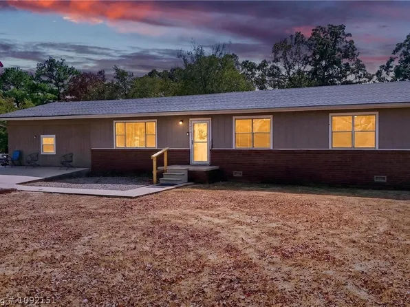 23037 Glover St, Shady Point, OK 74956