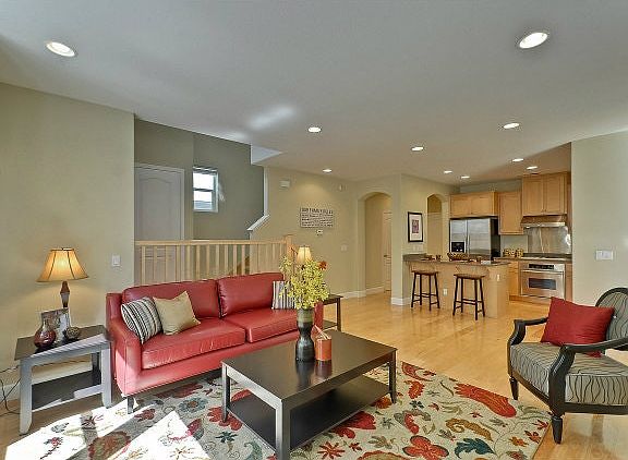 5th image of 11535 Murano Cir