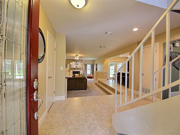 5th image of 526 Cactus Flower St