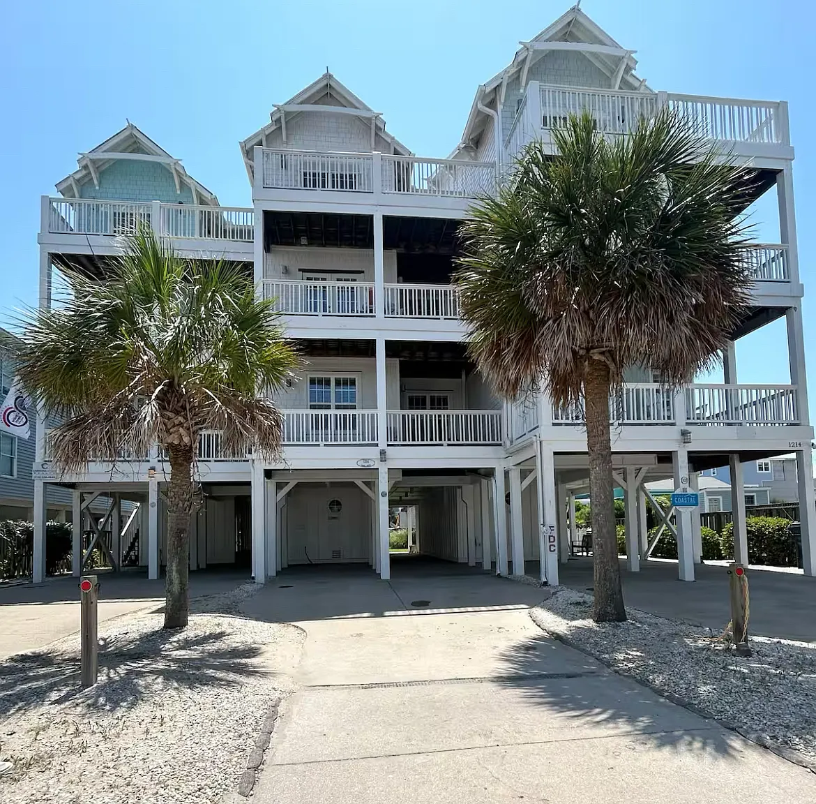 7 bed, 2850 sqft, $2,650 — Photo 2
