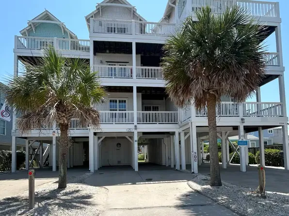 1214 Canal Dr, Carolina Beach, NC 28428